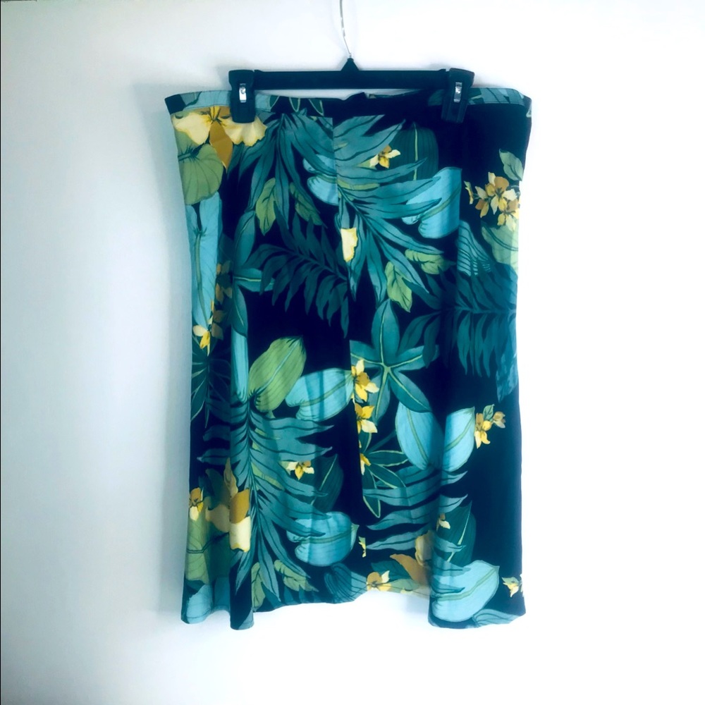 Green Hibiscus Floral Womens Skirt L